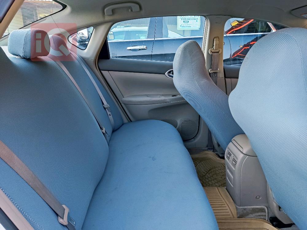 نيسان سنترا